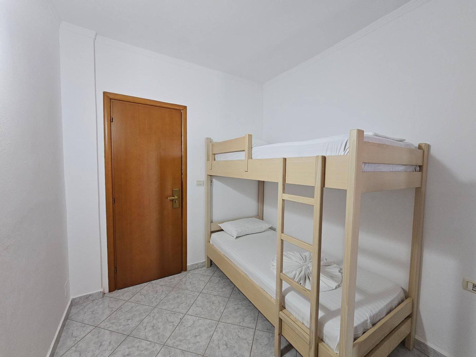 City Center Gjordeni Apartments Ksamil Exterior photo