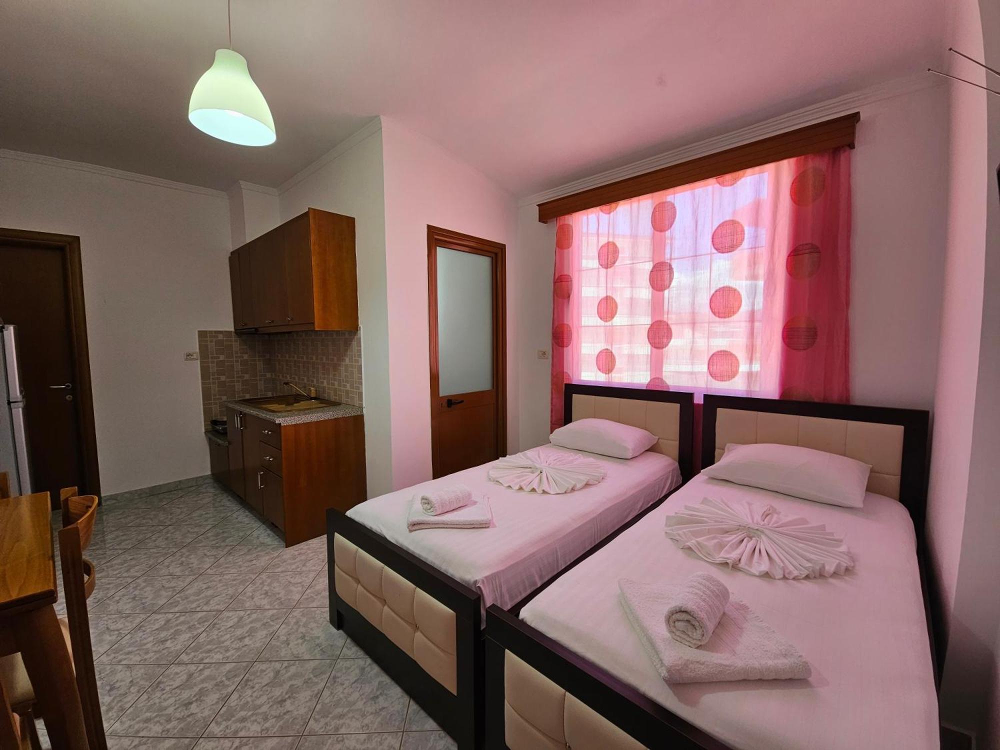 City Center Gjordeni Apartments Ksamil Exterior photo